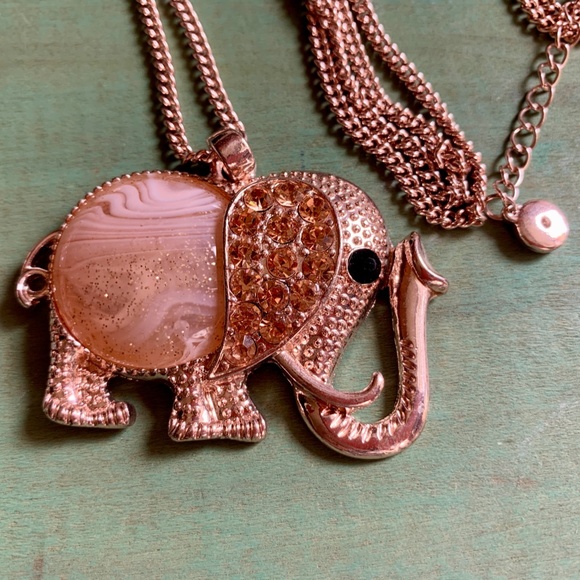 NEW Rose Gold - Elephant Jelly Belly Necklace & Pearl Necklace & Earrings Set - Picture 4 of 6